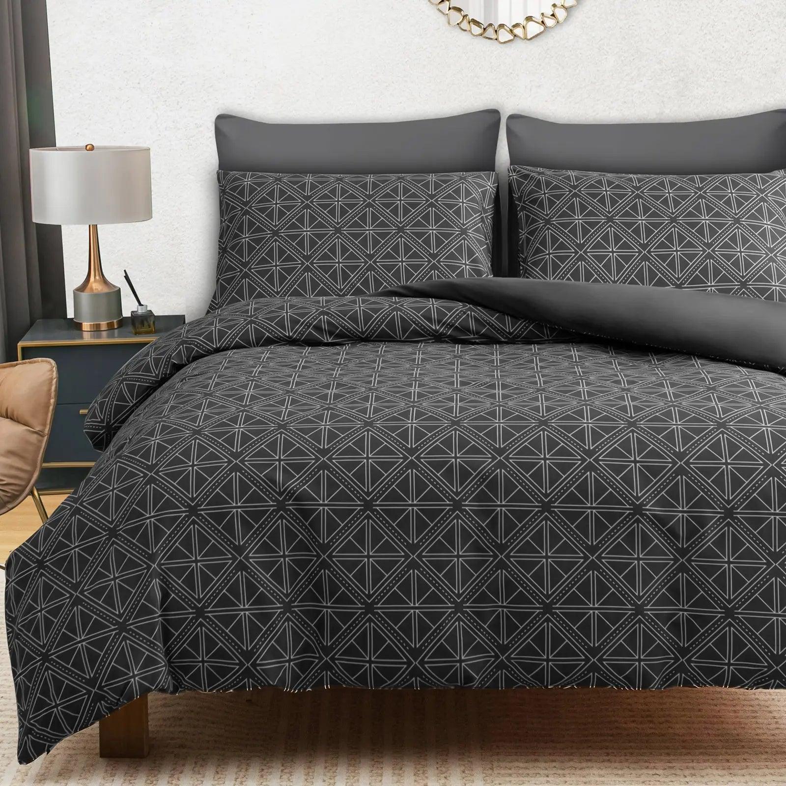 Pamposh Duvet Cover Set-Diamonds - Pamposh